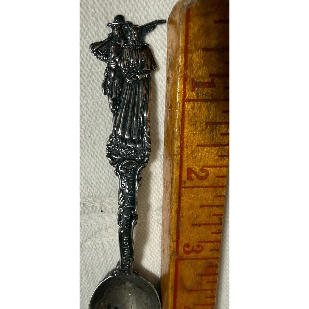 John Alden & Pricilla  Plymouth Massachusetts Sterling Silver Spoon Souvenir